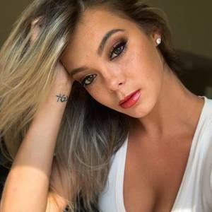 Meet your Posher, Kailee